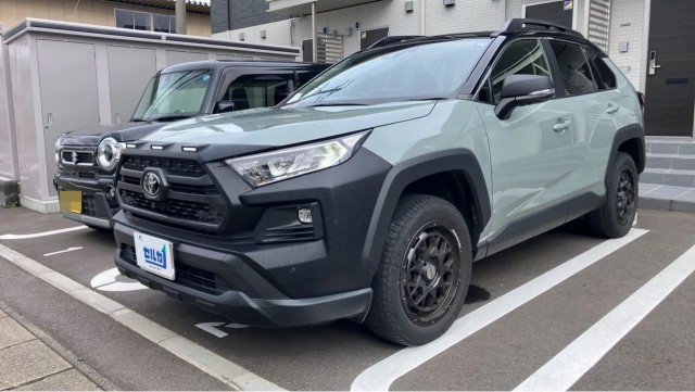 2024 Toyota RAV4 5D Adventure Offroad Package?