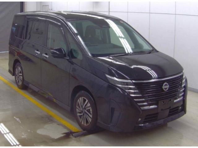 2023 Nissan Serena Highway Star V