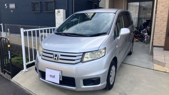 2010 Honda Freed Spike G Just Selection