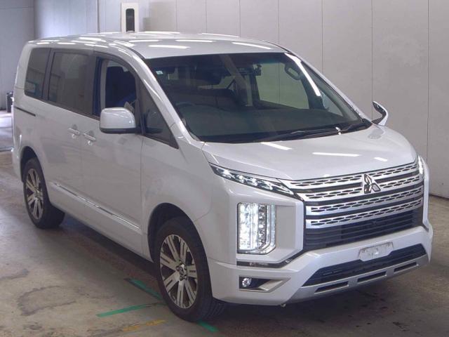 2023 Mitsubishi Delica D5 G Power Package