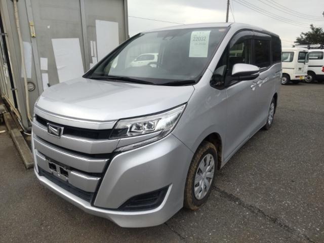 2021 Toyota Noah X