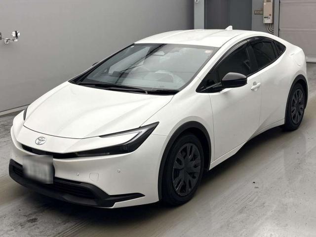 2024 Toyota Prius X