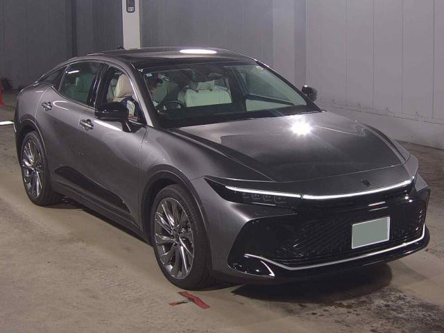 2025 Toyota Crown Crossover Z
