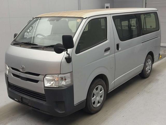 2020 Toyota Hiace Van DX
