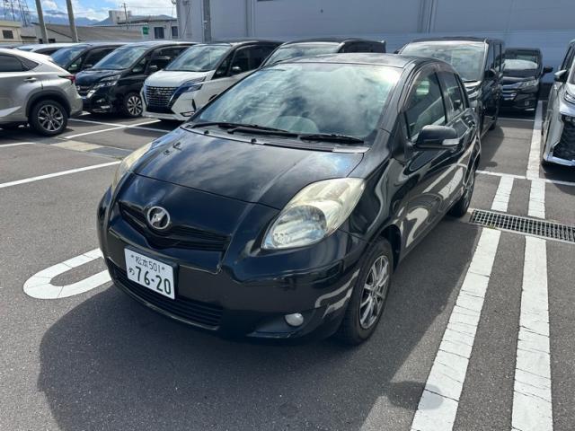 2009 Toyota VITZ F