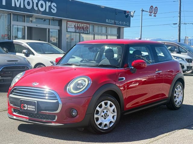 2020 MINI 3HB One