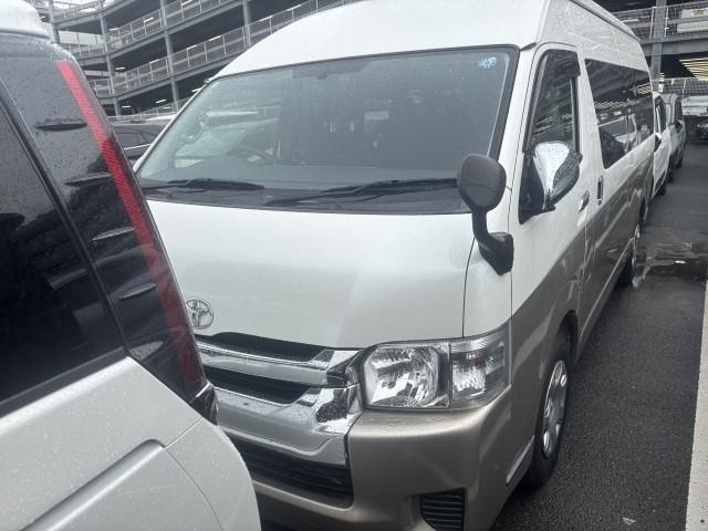2016 Toyota Hiace Wagon Grand Cabin