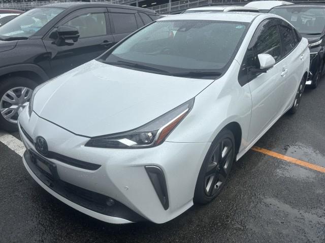 2021 Toyota Prius S Touring Selection