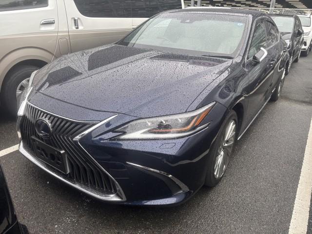 2019 Lexus ES ES300h Version L