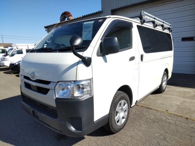 2020 Toyota Hiace Van DX 4WD