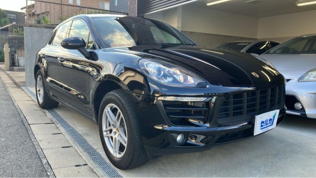 2018 Porsche Macan Macan