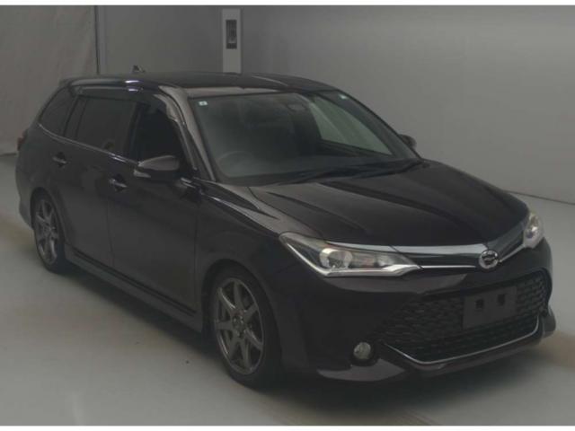 2015 Toyota Corolla Fielder 1.5G Double Bee