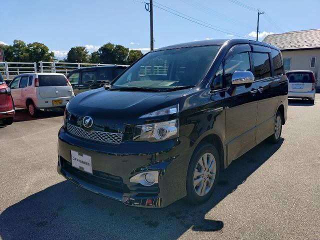 2011 Toyota Voxy ZS Kirameki