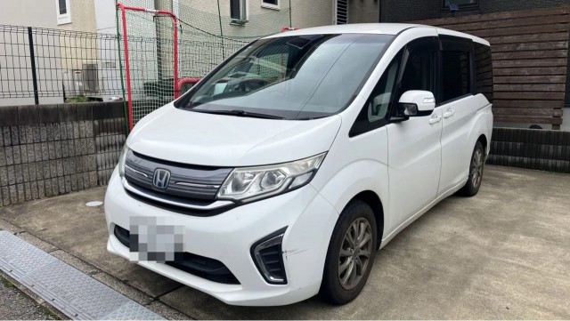 2015 Honda Step Wagon G