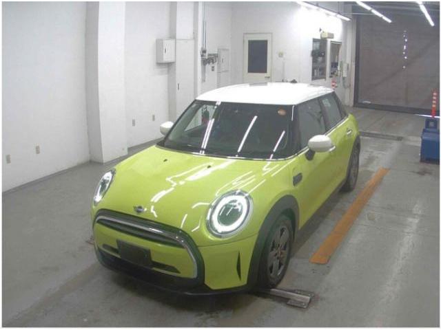 2022 MINI 5HB Cooper