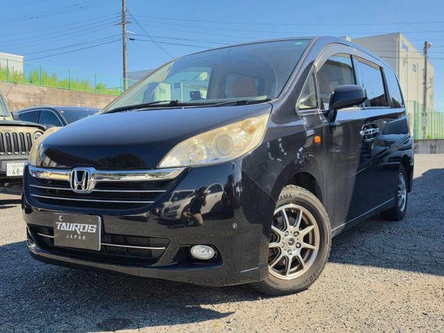 2005 Honda Step Wagon G L Package