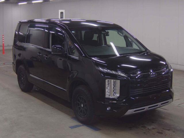 2021 Mitsubishi Delica D5 G Power Package