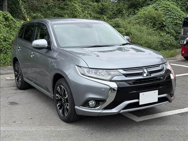 2016 Mitsubishi Outlander PHEV 2.0 G Navi Package 4WD