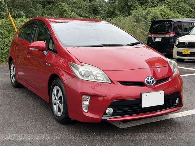2014 Toyota Prius 1.8G
