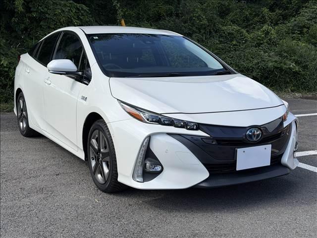 2020 Toyota Prius PHEV 1.8A