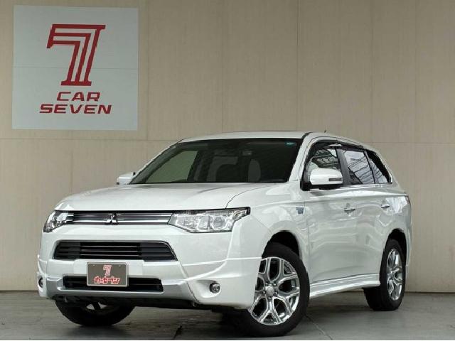 2013 Mitsubishi Outlander PHEV G Premium Package