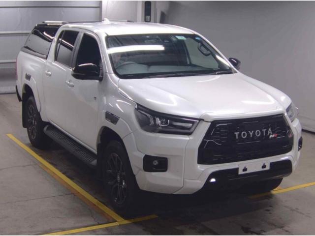 2024 Toyota Hilux Truck 4D Z GR SPORT Canopy
