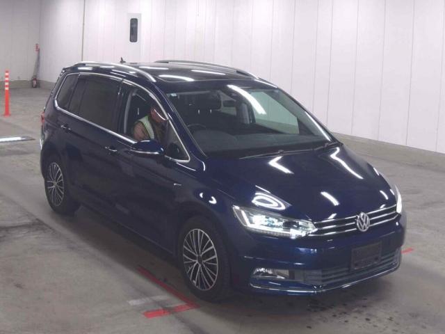 2017 Volkswagen VW Golf Touran TSI Highline
