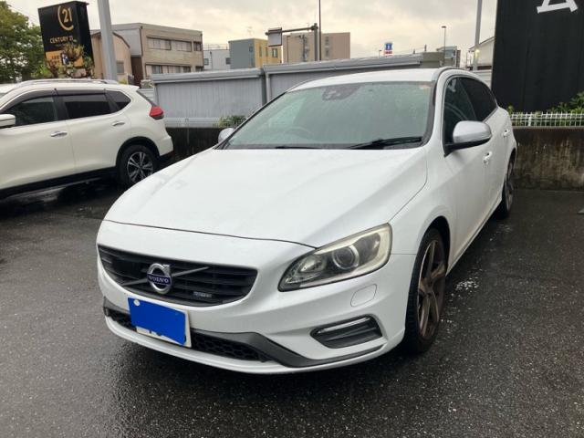 2014 Volvo V60 T4_R Design