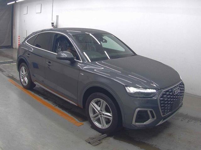 2023 Audi Q5 Sportback 40 TDI quattro S line