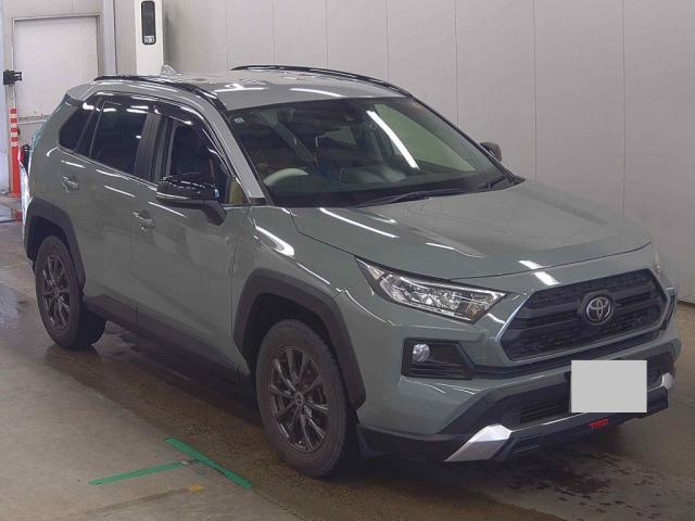 2019 Toyota RAV4 5D Adventure