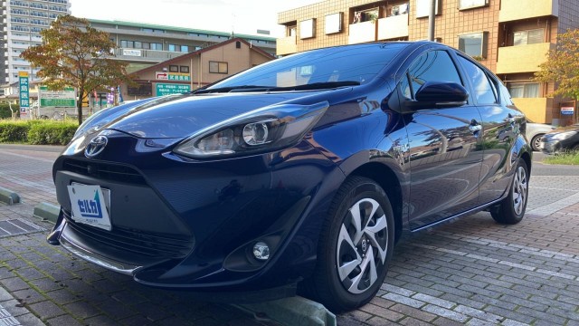 2019 Toyota Aqua S Style Black