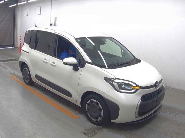 2023 Toyota Sienta Hybrid Hybrid Z