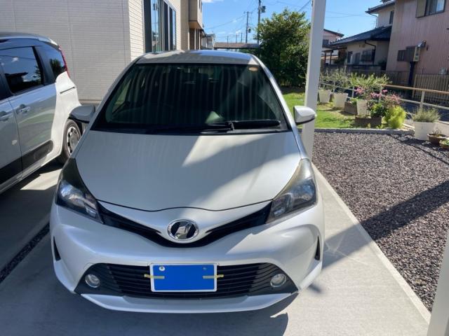 2014 Toyota VITZ F