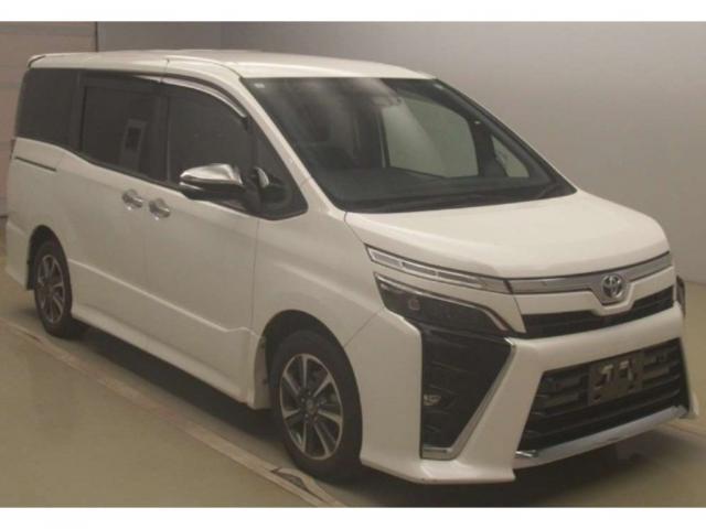 2021 Toyota Voxy ZS Kirameki 3