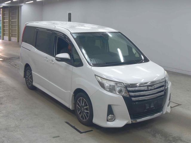 2015 Toyota Noah Si Both Sides PSD
