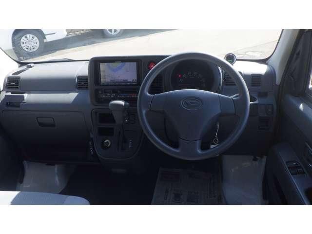 2017 Daihatsu Hijet Cargo 660 Deluxe High Roof 4WD
