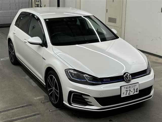 2017 Volkswagen VW Golf GTE GTE