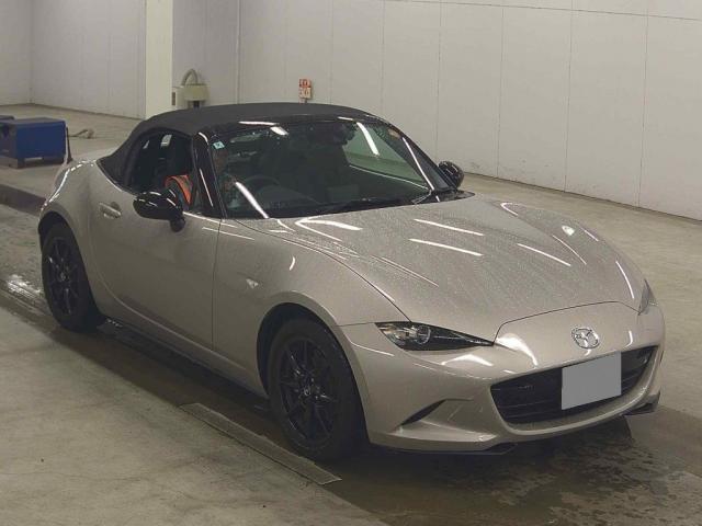 2022 Mazda Roadster S Leather Package