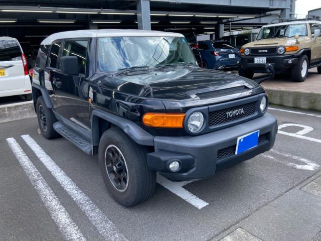 2016 Toyota FJCruiser Black Color Package