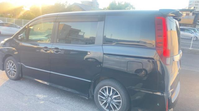 2016 Toyota Noah Si