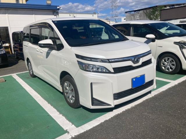 2018 Toyota Voxy X