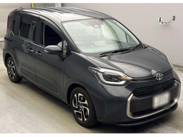2023 Toyota Sienta Z