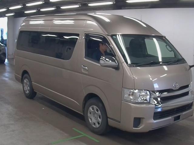 2016 Toyota Hiace Wagon Grand Cabin
