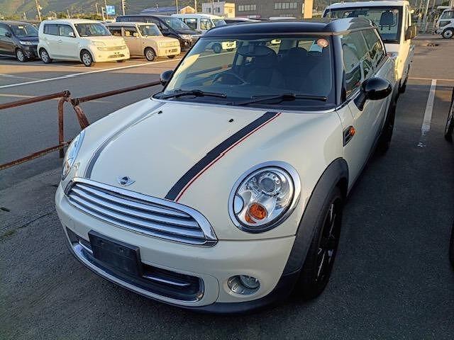 2012 MINI Clubman Cooper Clubman