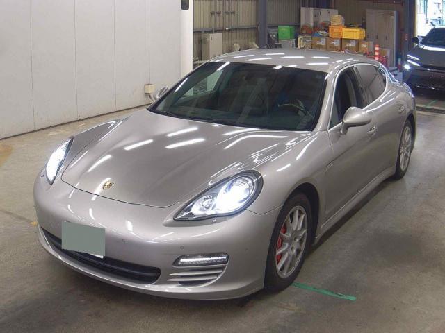 2011 Porsche Panamera 4S