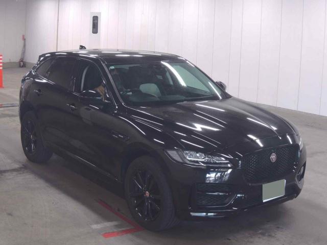 2016 Jaguar F Pace R-Sport