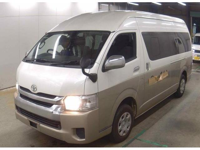 2015 Toyota Hiace Wagon Grand Cabin