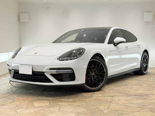 2017 Porsche Panamera Turbo