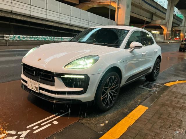 2021 Porsche Macan Macan S