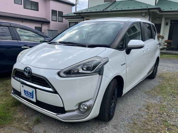 2018 Toyota Sienta Hybrid Hybrid G Cuero